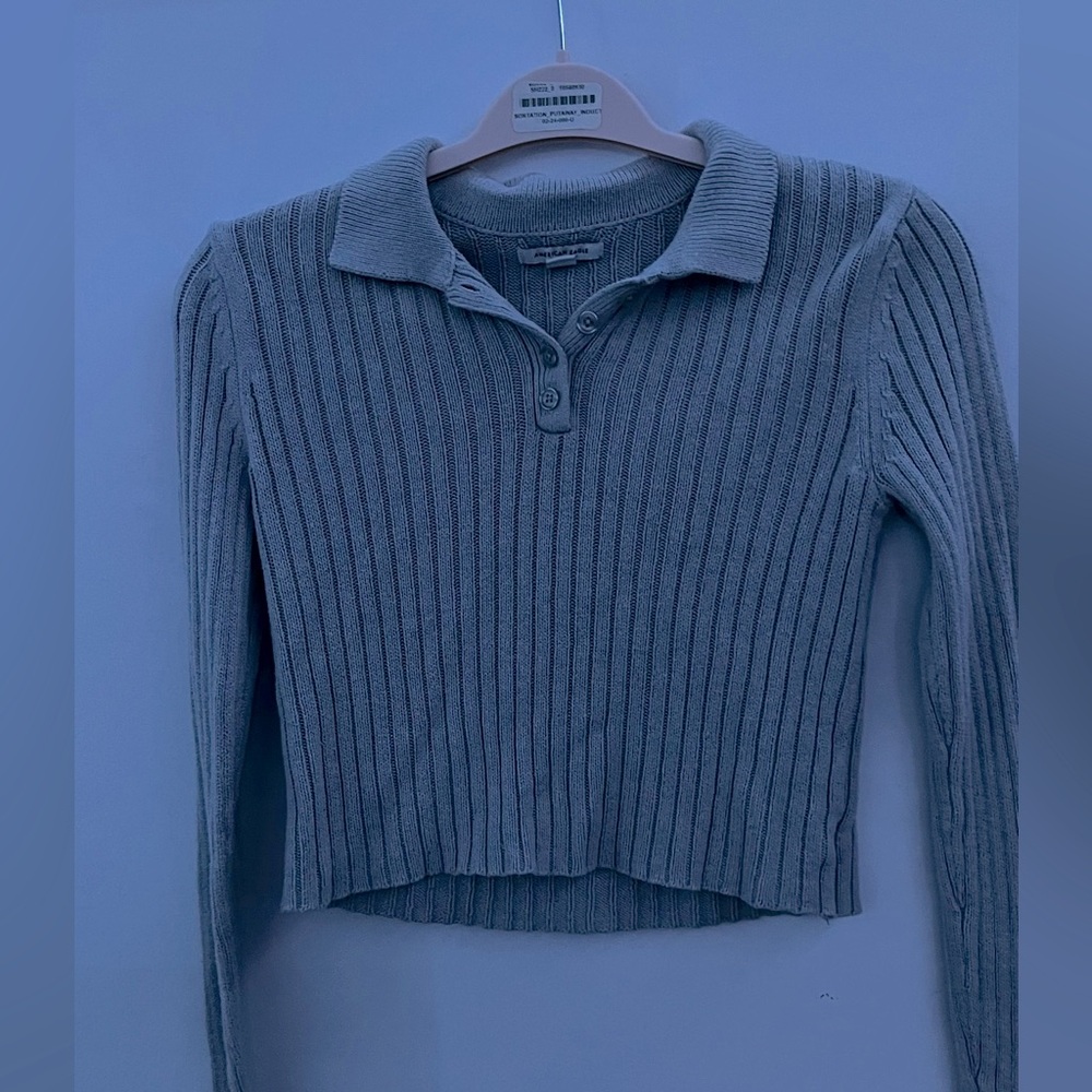 American eagle knit shirt